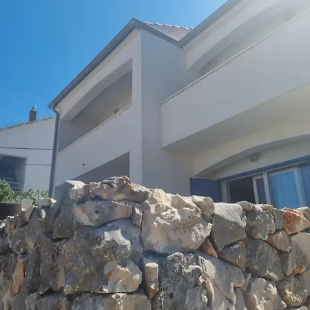 Homestay Karla